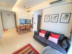 The Palette (D18), Condominium #557874751